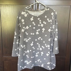 Women’s tunic length shirt. Worn once in new condition. Size L
